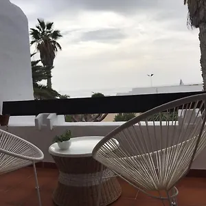  Сasa de vacaciones La Playita, Primera Linea De Mar